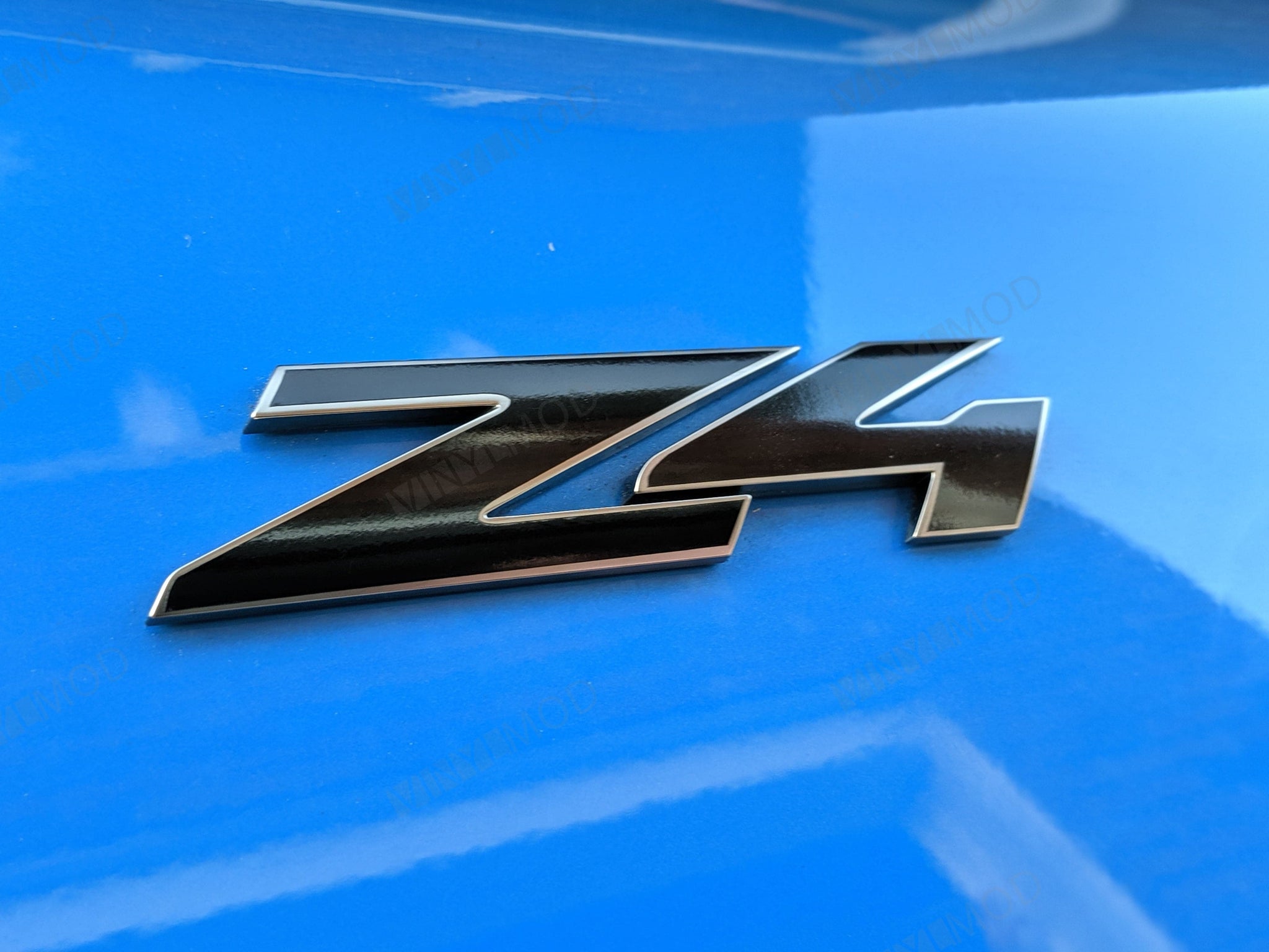 Rear Z4 Emblem Vinylmod Overlay
