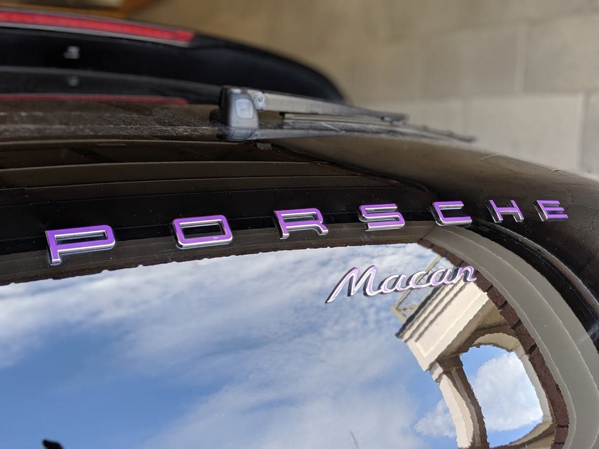 2014+ Porsche Macan - Rear Porsche Emblem VinylMod Overlay