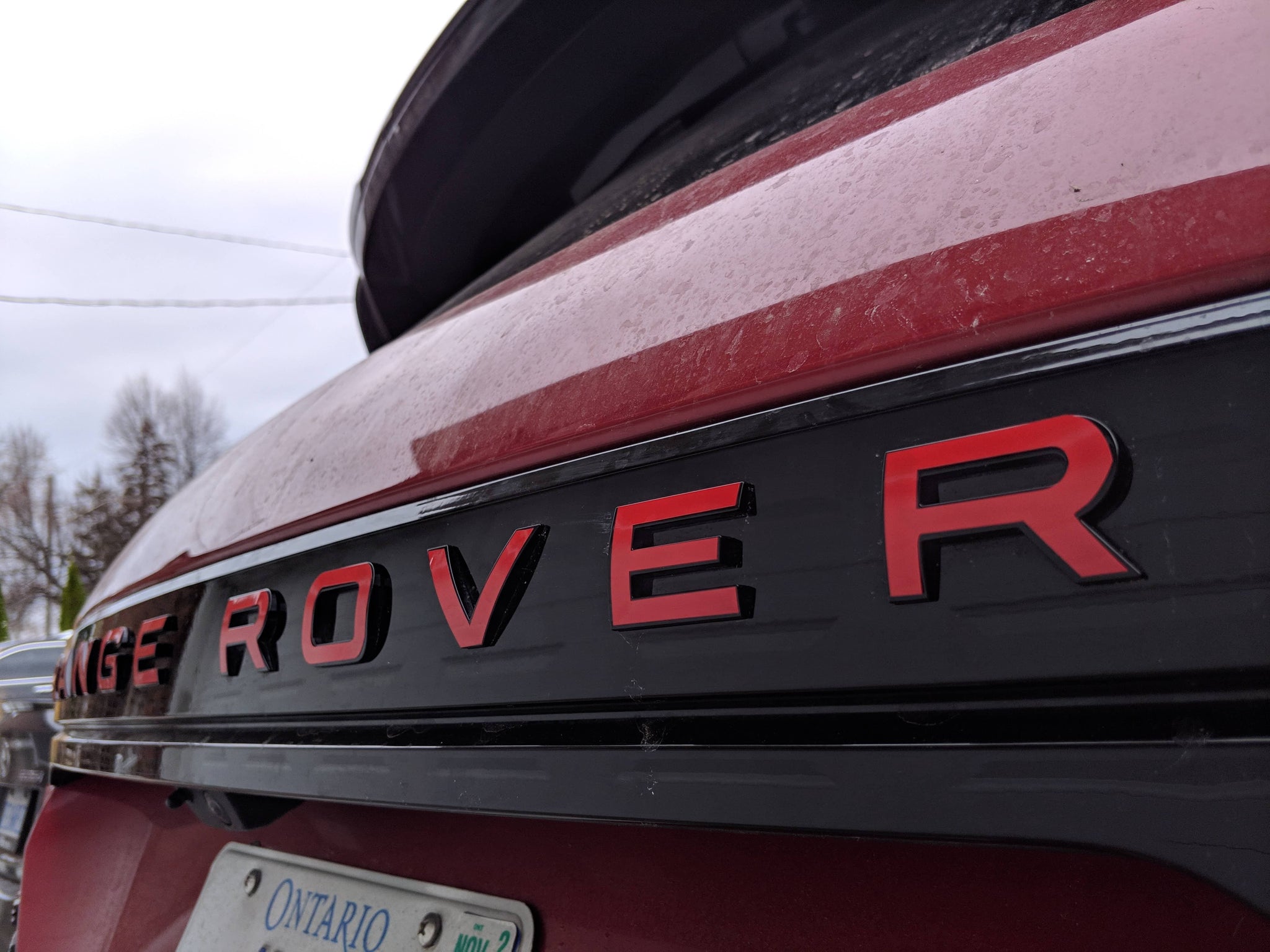 2018+ (2nd Gen) Range Rover Evoque - Rear Range Rover Emblem VinylMod Overlay