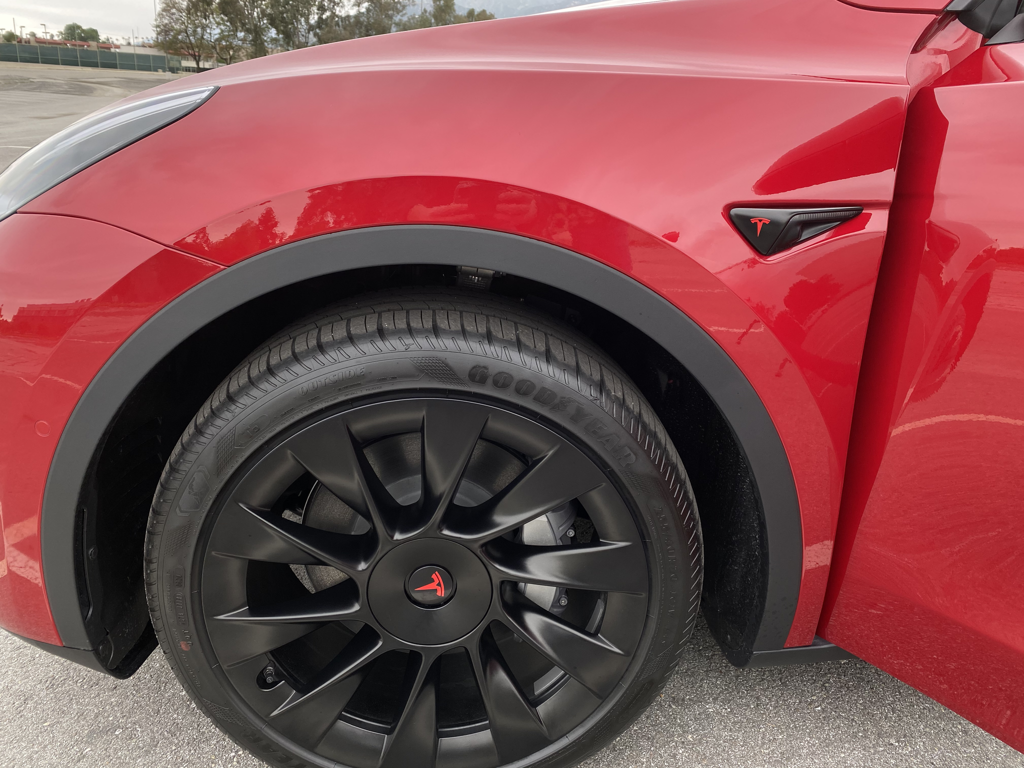 Model y wheel cap deals