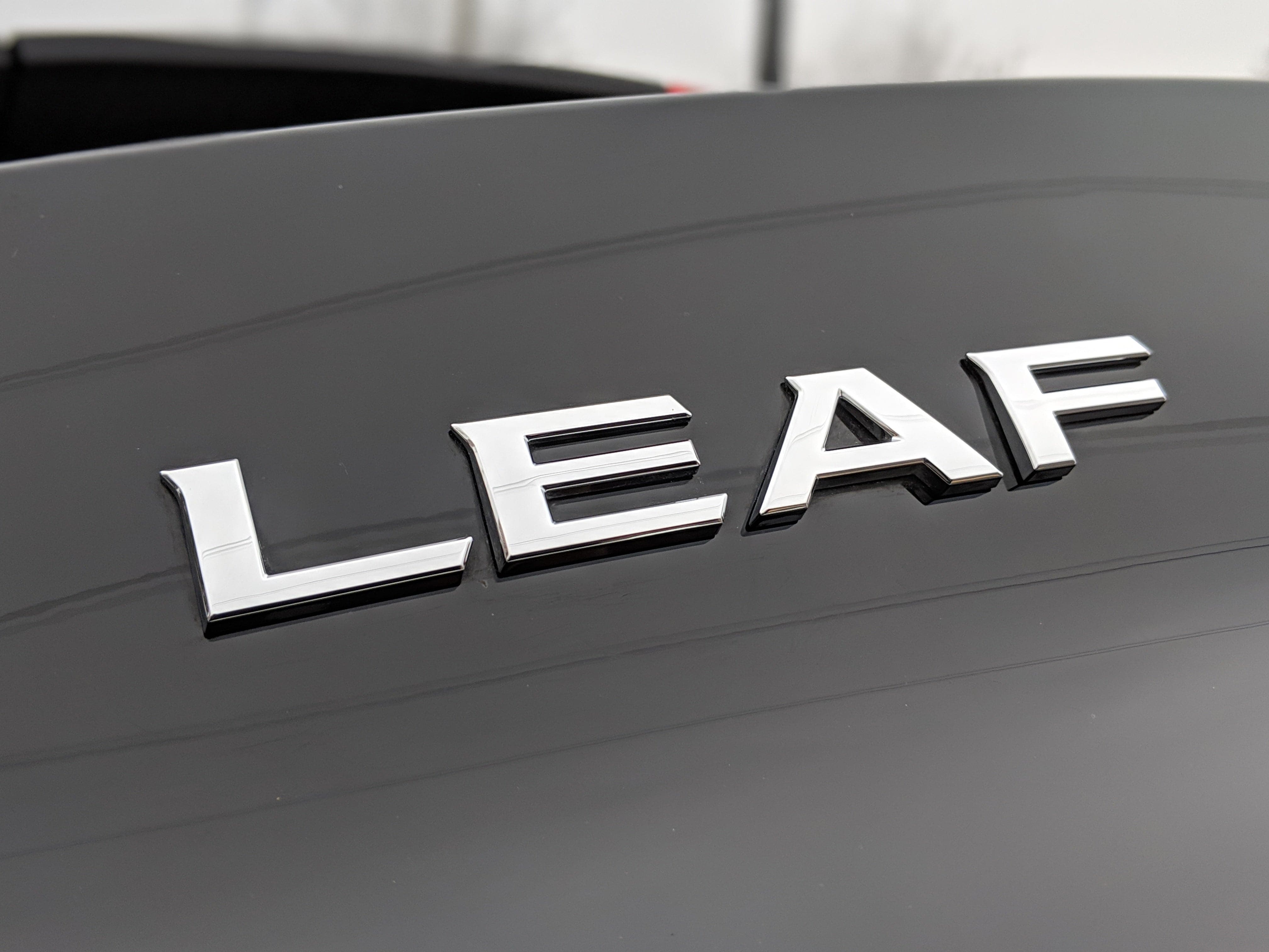 2018+ (ZE1) Nissan Leaf - Leaf Rear Emblem - VinylMod