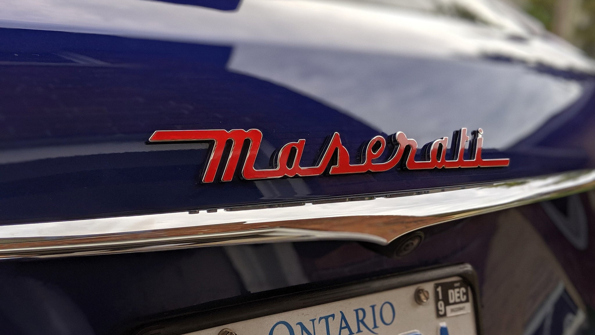 2017+ (1st Gen) Maserati Levante - Rear Maserati Emblem VinylMod Overlays
