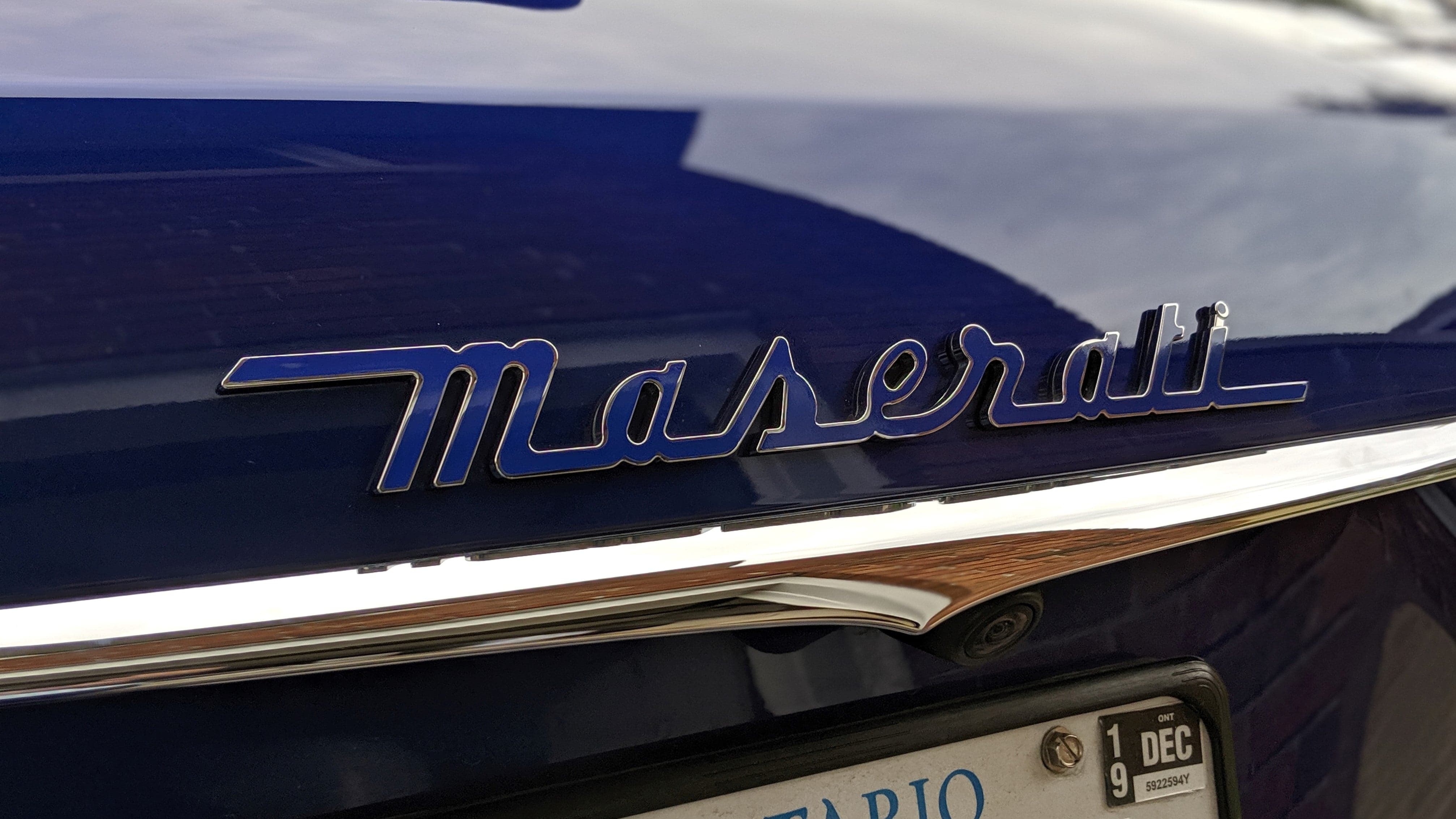 Maserati_blue.jpg