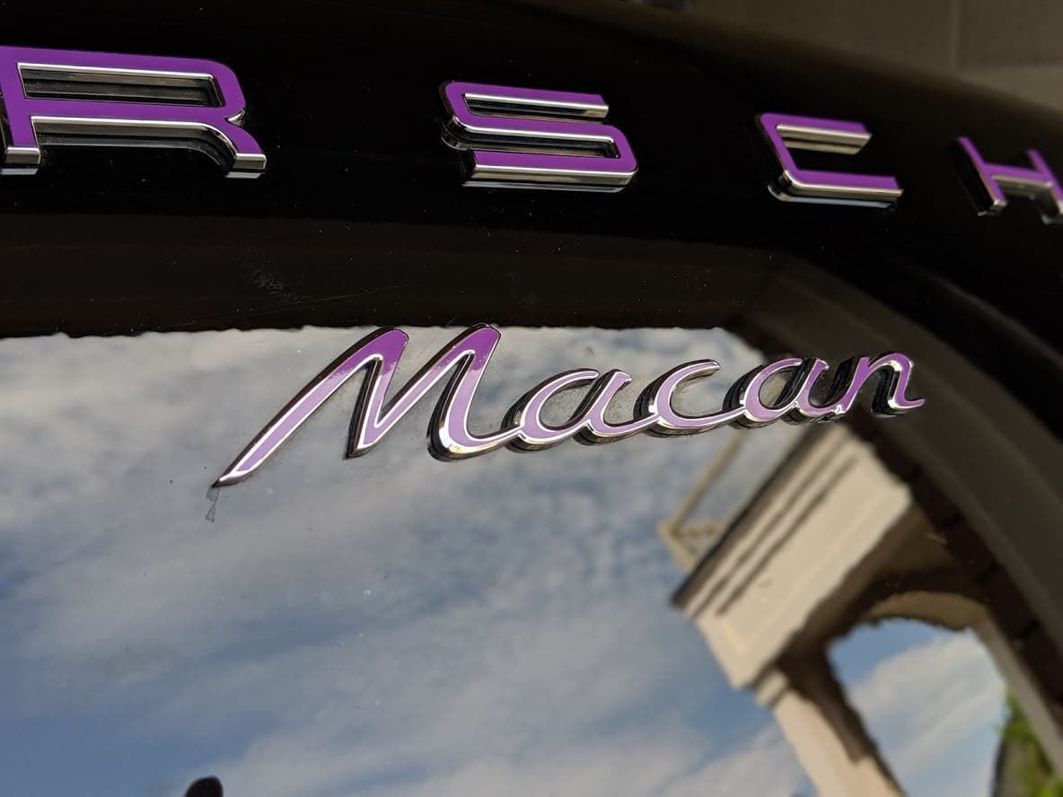 2014+ Porsche Macan - Rear Macan Emblem VinylMod Overlay